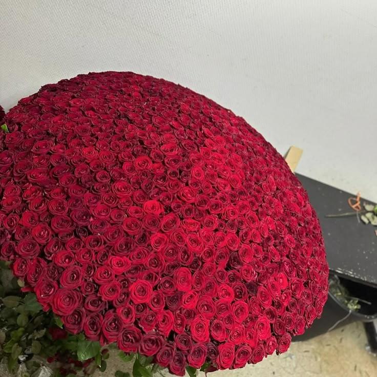 AmberCandleRoute workshop space where corporate flower arrangements are designed and prepared for business delivery